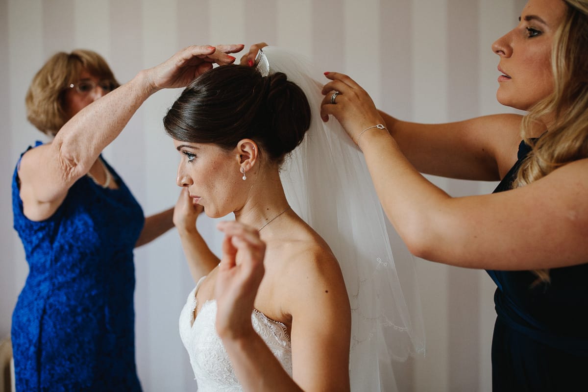 wedding photographers london 30