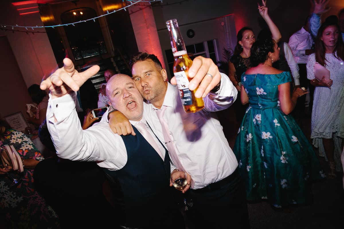 wedding photographer hampton court 119