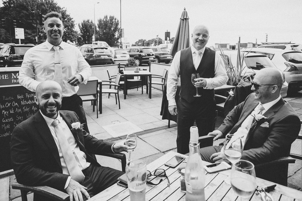 wedding photographer hampton court 28