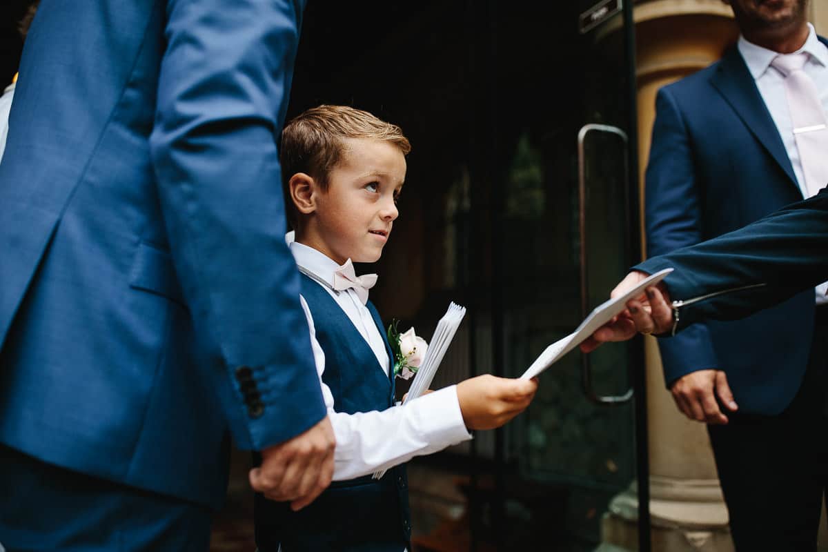 wedding photographer hampton court 34