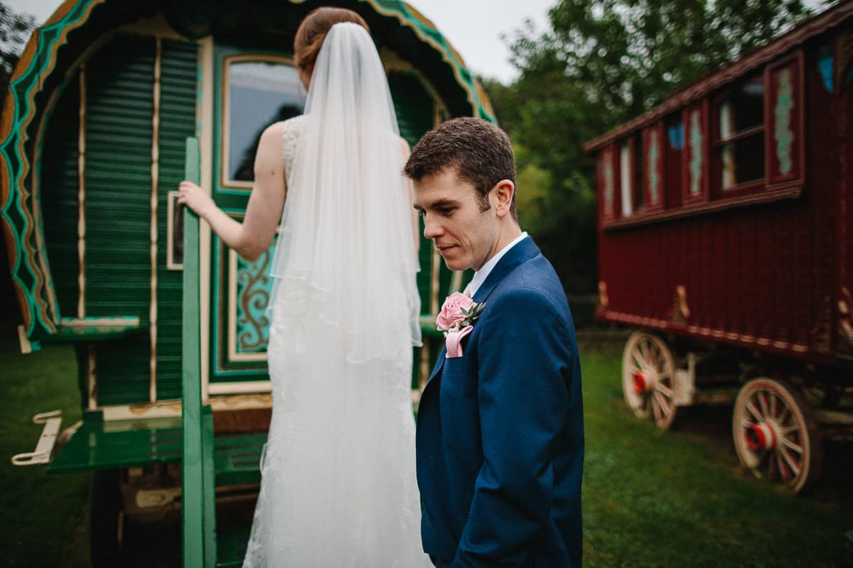 wedding photographer south farm 80