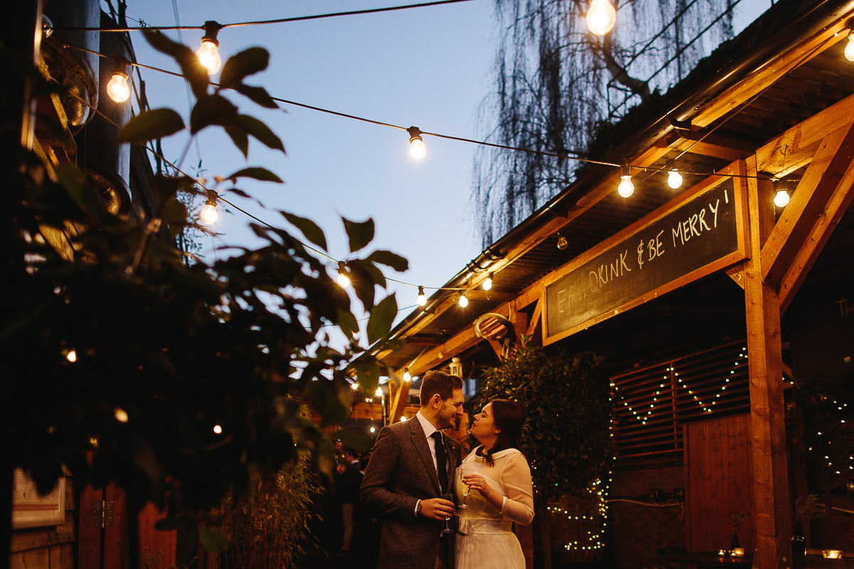 london fields brewery wedding 59