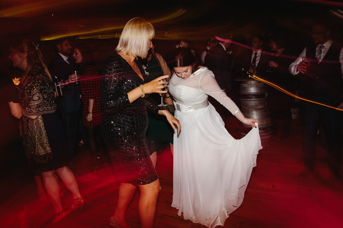 london fields brewery wedding 81