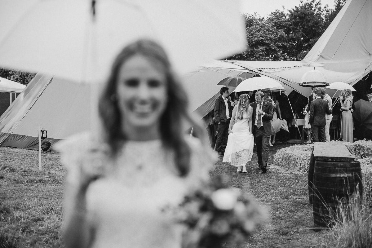 diy marquee wedding 49