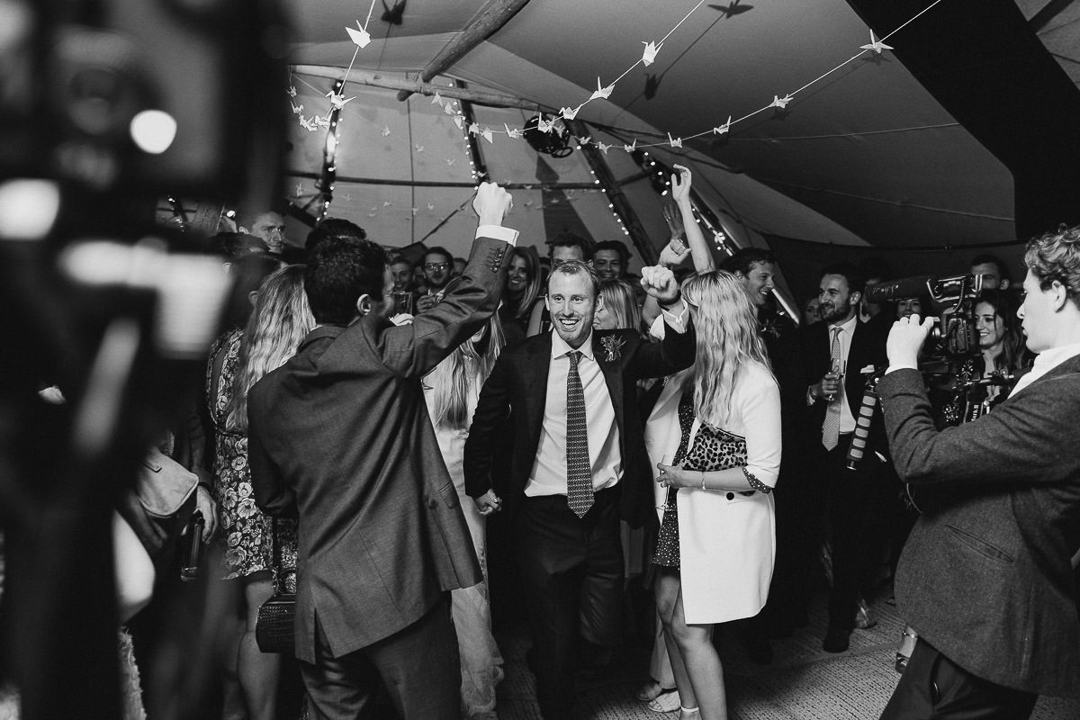 diy marquee wedding 61