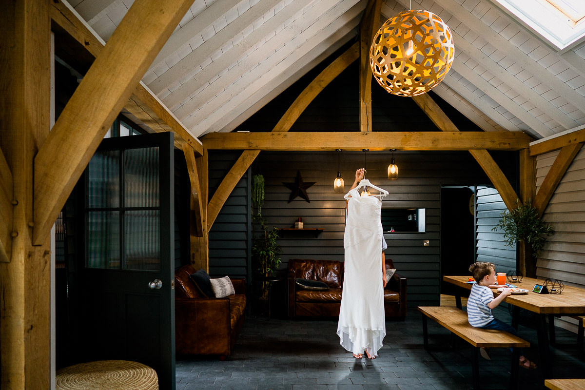 007 tunnels beaches wedding
