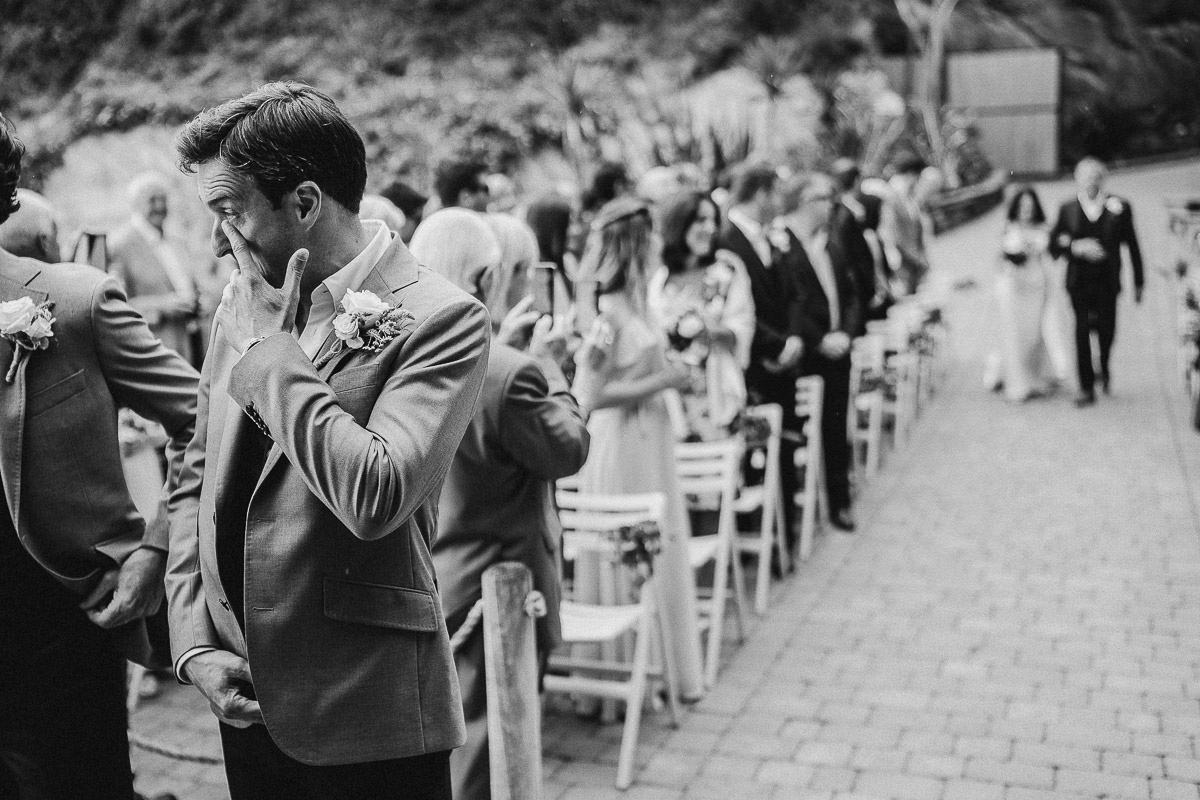 043 tunnels beaches wedding