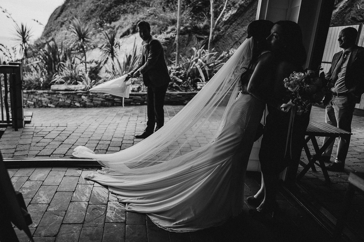 053 tunnels beaches wedding
