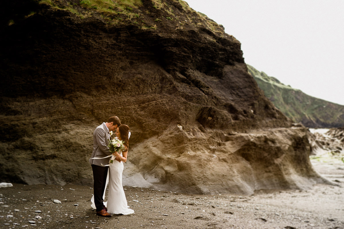 066 tunnels beaches wedding