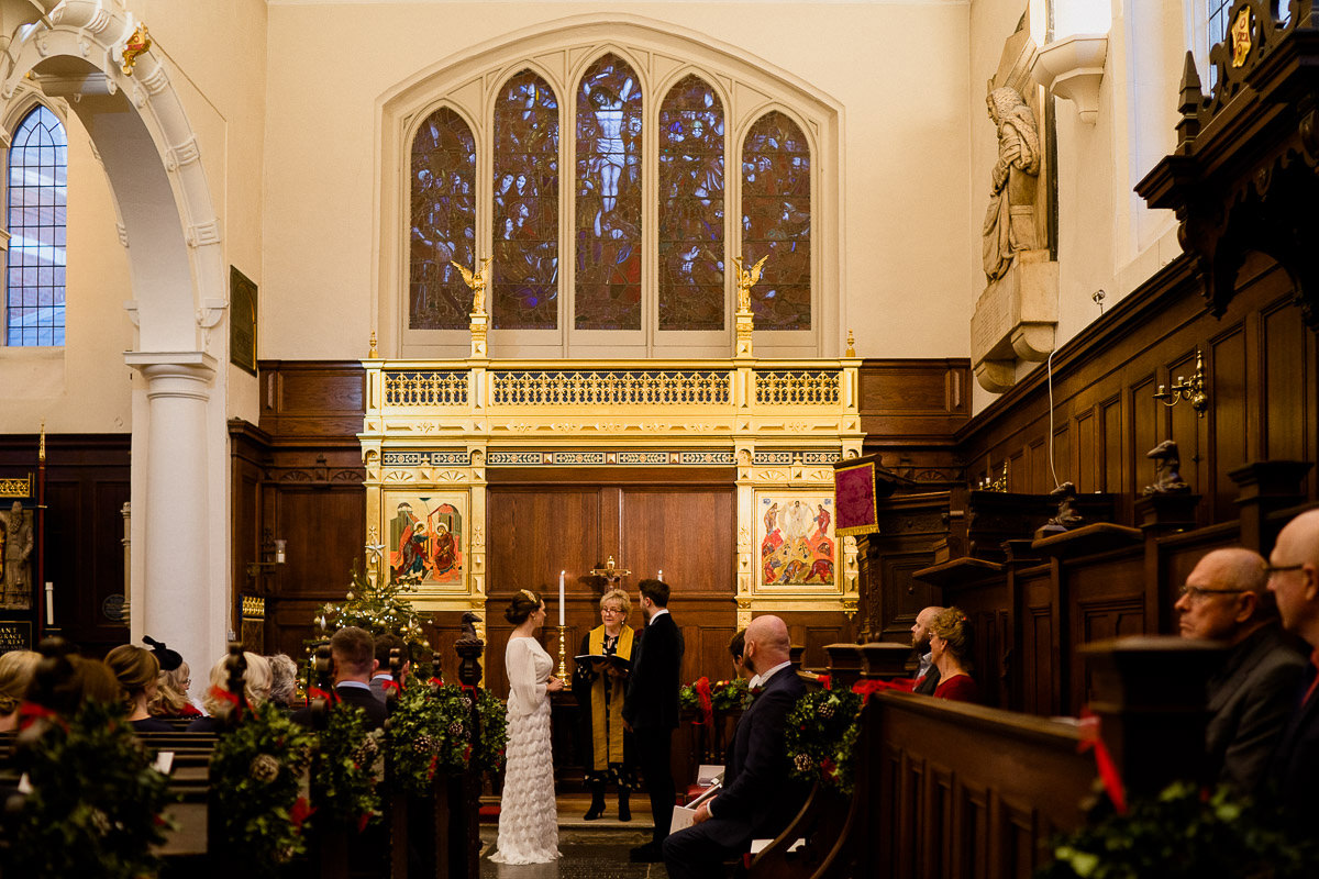 Kitty and Ed's CharterHouse Wedding in London 42 037 the chaerterhouse farringdon