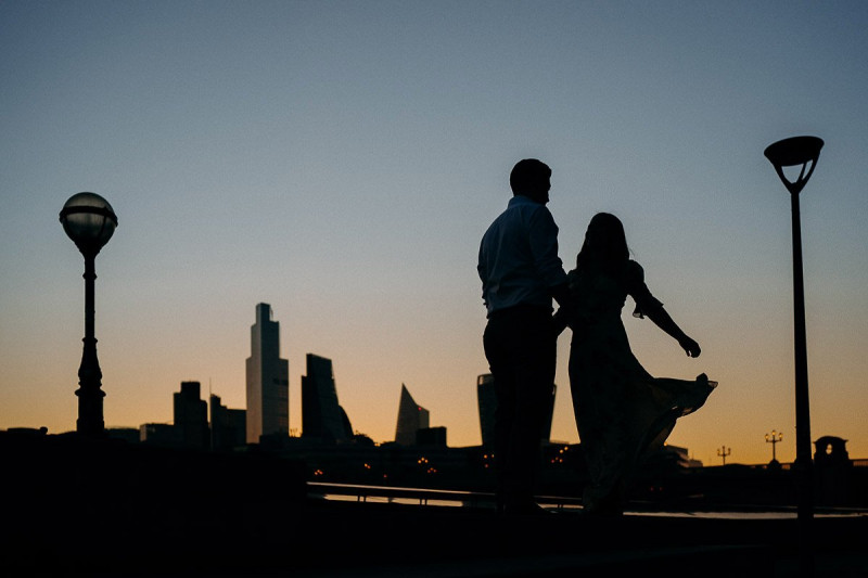 002 sunrise engagement shoot london