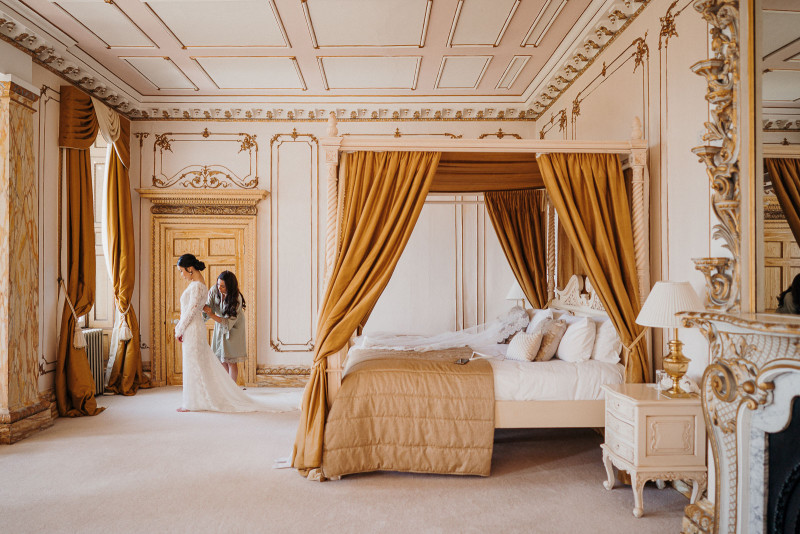 Dress Designer: @elenamorar_official Dress Boutique: @londonbridecouture Bouquet: @stockflorist Hair and make up: @charlismithhairmakeup Wedding Shoes: @charlottemillsshoes Earrings: @ivoryandco @laceandfavour Venue: @gosfieldhallweddingvenue Videographers @hdmoments